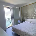 בית נופש Mirror *