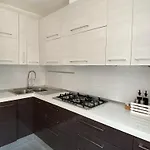 בית נופש Mirror לצנו