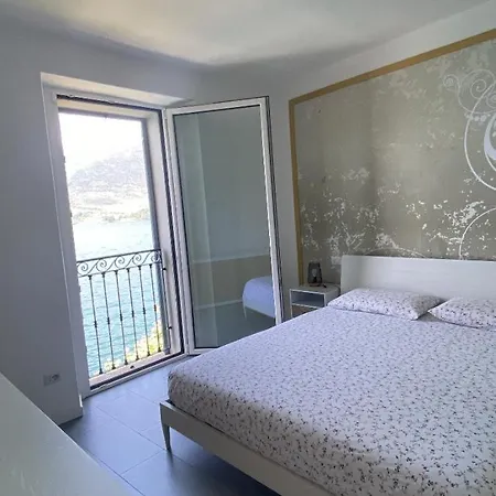 Prázdninový dům Mirror *